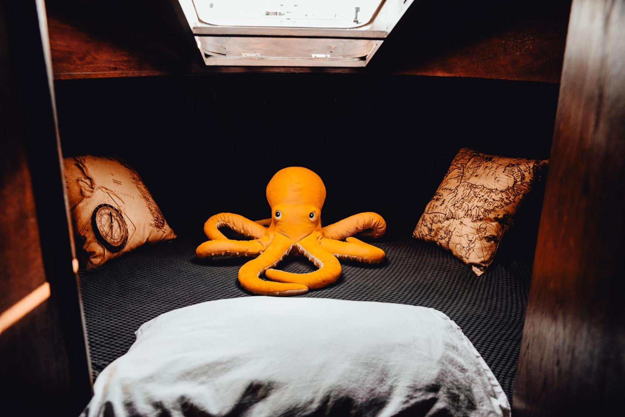 The Captains Locker - 30Ft Yacht サンミゲル・デ・アボナ エクステリア 写真